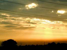 Bilder - Best of 2001 - himmel-stromkabel