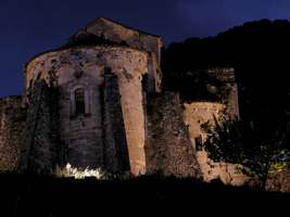 Bilder - Best of 2004 - Spanien - Girona - burg-angestrahlt