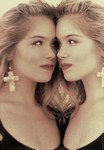 Favoriten - Goddesses - Christina Applegate 21 von 38